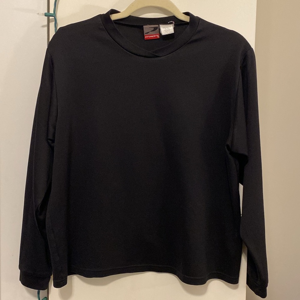 Black Long Sleeve Workout Top XL Semi Crop GUC •
